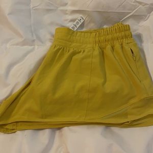 Lululemon hotty hot shorts